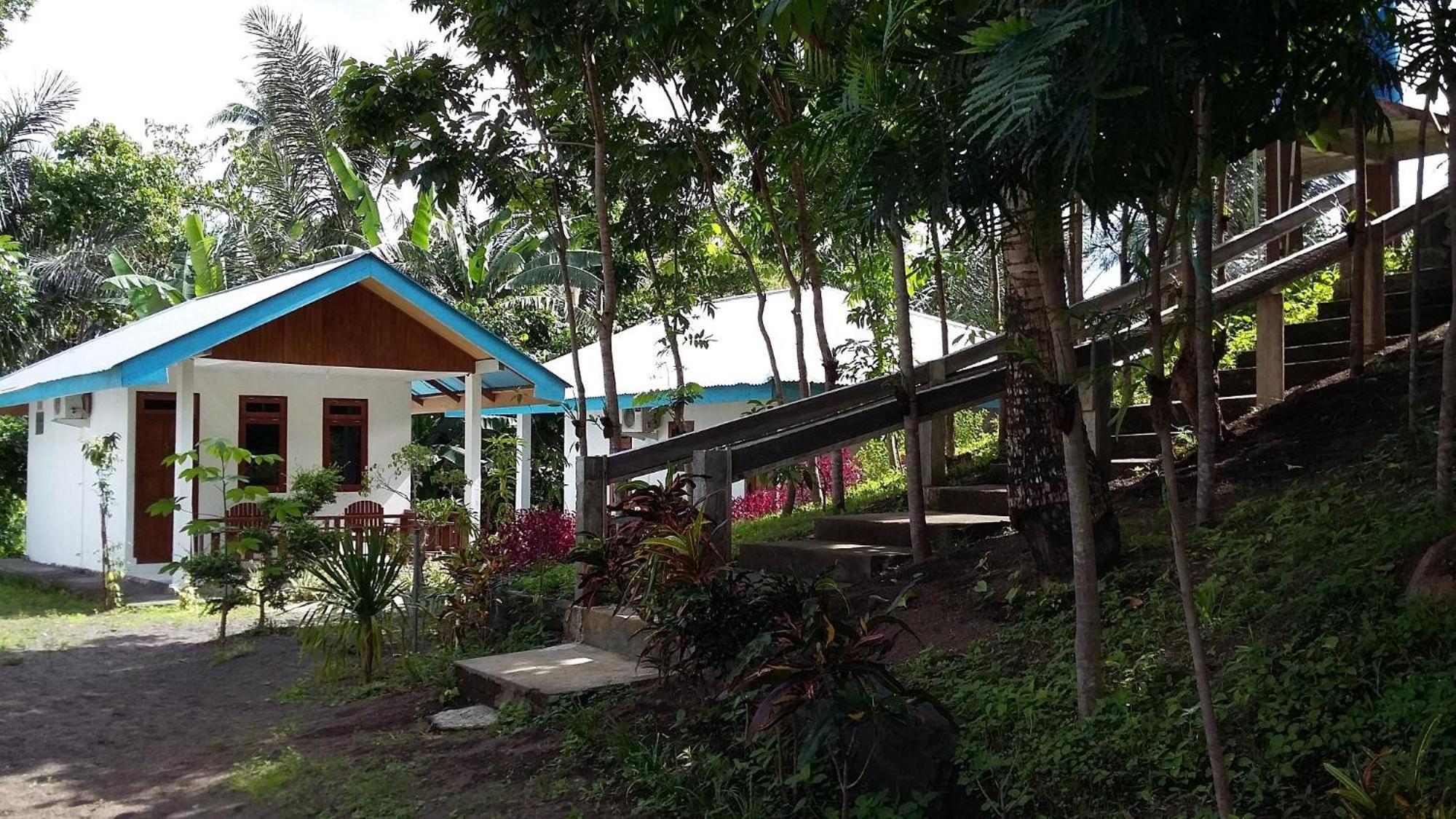 Tangkoko Macaca Hotel Rinondoran Exterior foto